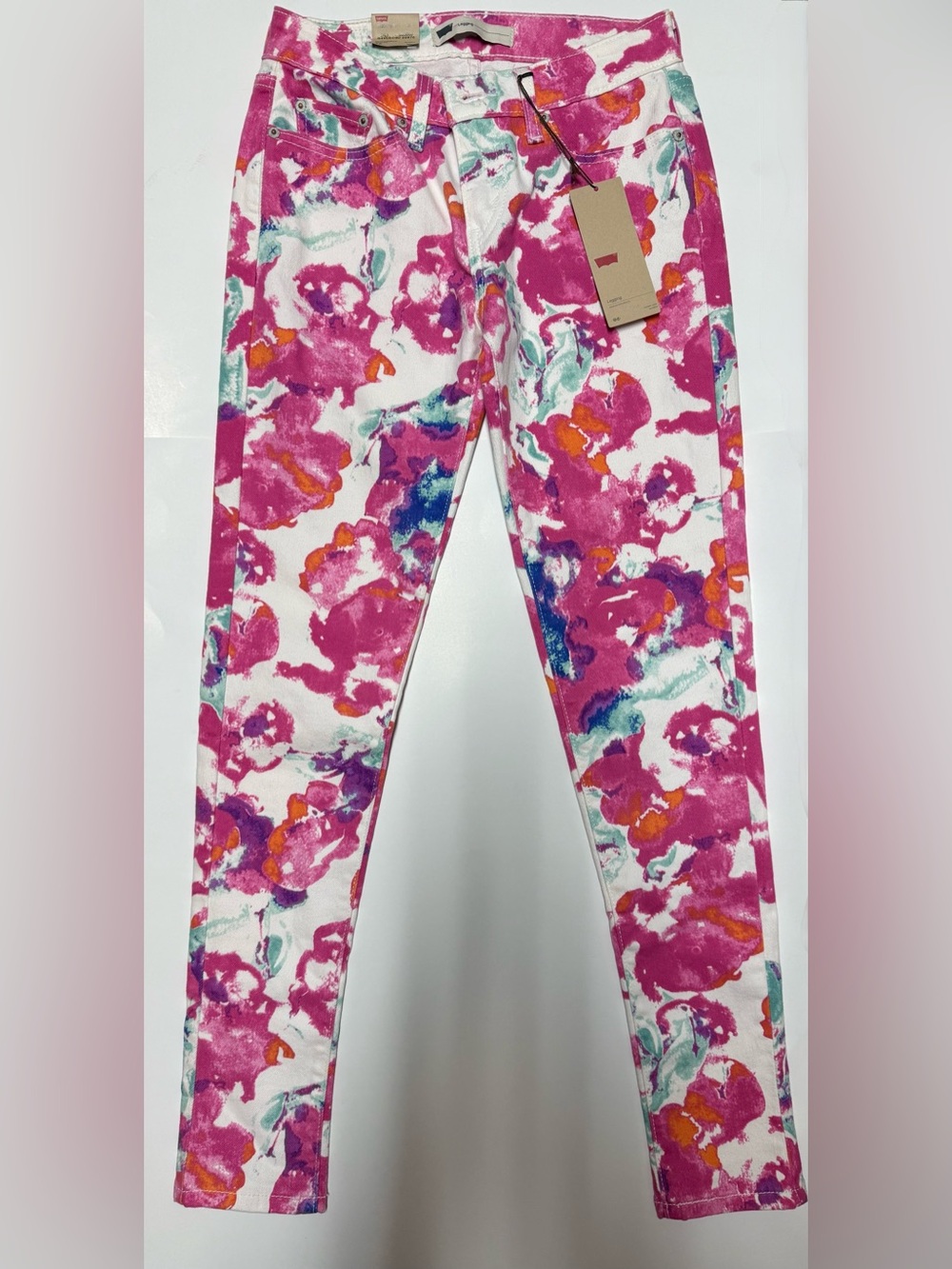 VINTAGE Levi's Women's White Jeans with Pink Floral Print